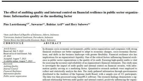 تأثیر کیفیت حسابرسی و کنترل داخلی بر تاب آوری مالی در سازمان های بخش دولتی: کیفیت اطلاعات به عنوان عامل میانجی